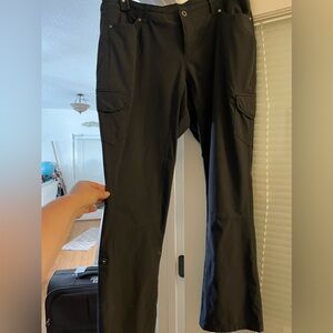 Kuhl women’s hiking pants size 18W. Charcoal gray